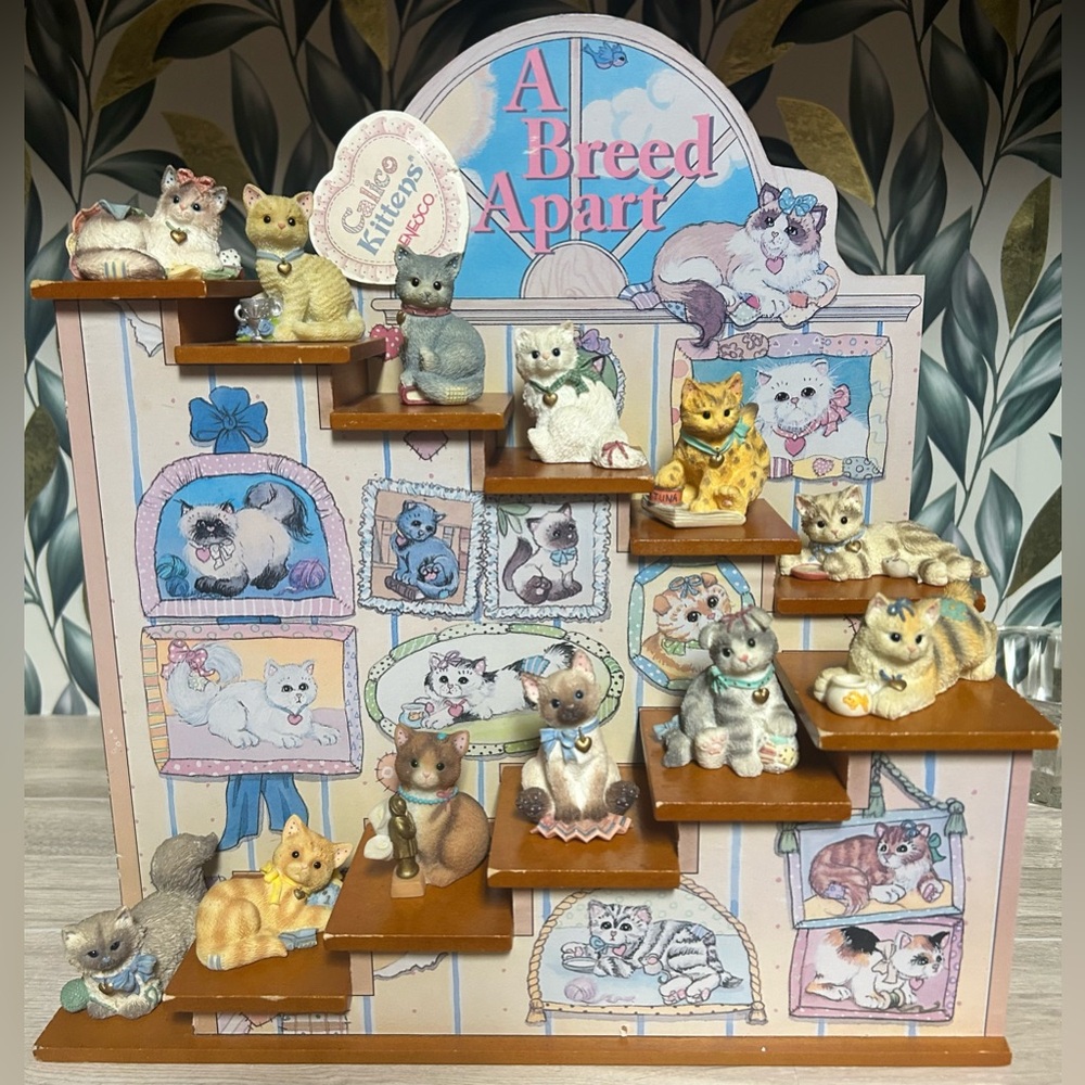 SOLD*******Vintage Enesco Calico Kittens